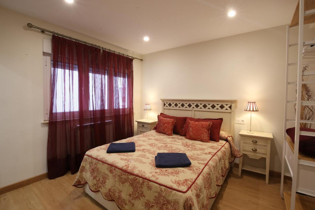 Apartamento Oviedo San Melchor Exteriör bild